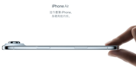 加量没涨价，iPhone17直逼国产旗舰，这次苹果不忽悠人了